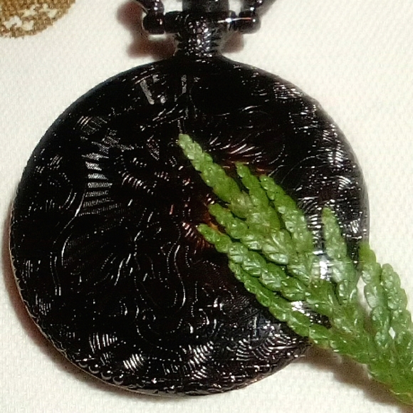 Long Necklace - Picture 4 of 4